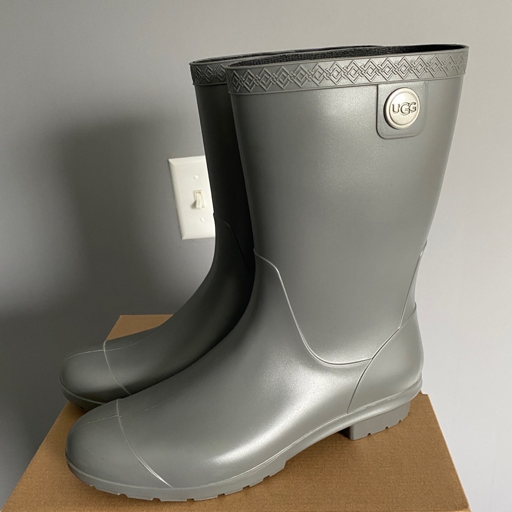 UGG Women’s Sienna Matte Rain Boot